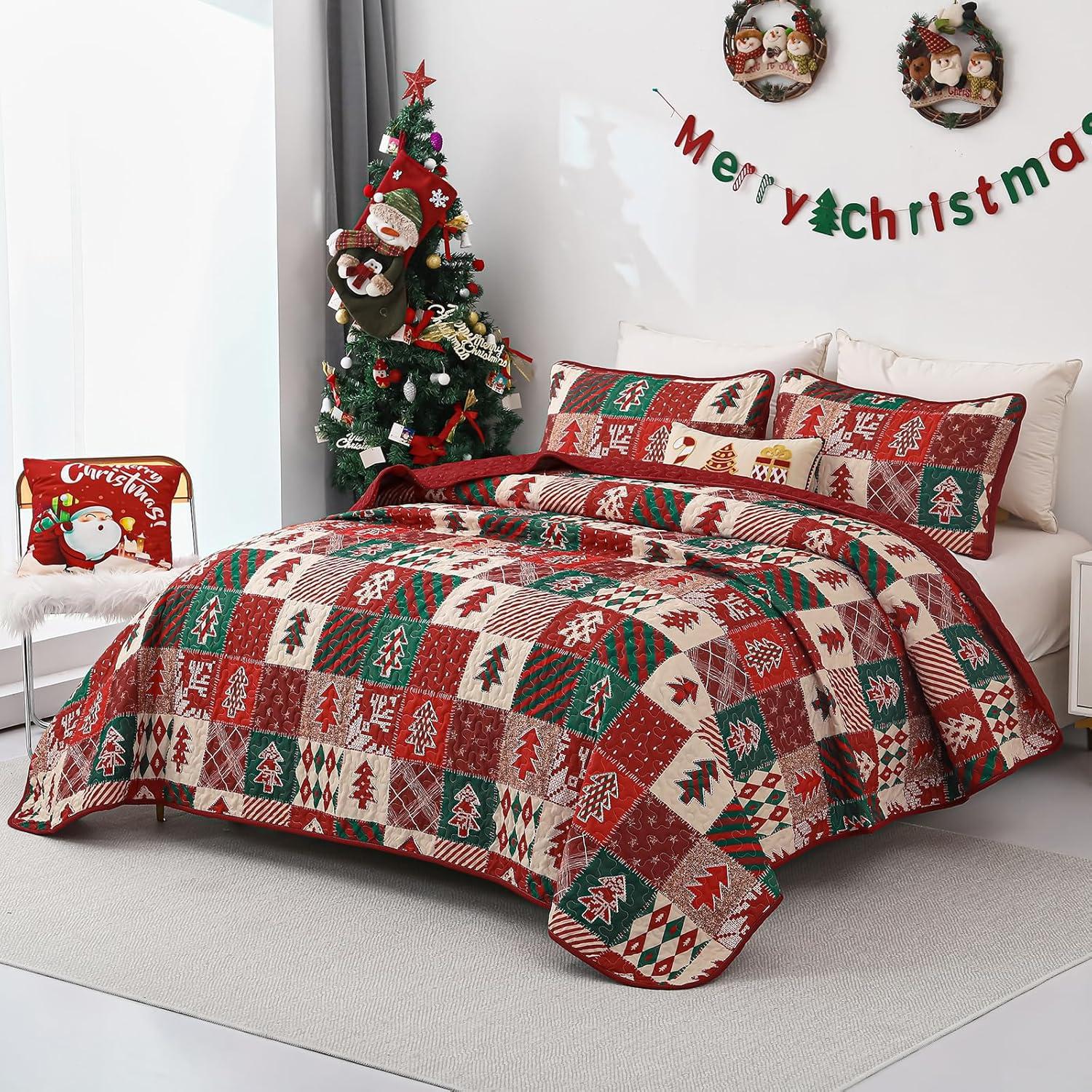 imageDintszyayue King Christmas Quilt 3 Pieces Patchwork Plaid King Size Bedspread Red Green Christmas Tree Printed Soft Microfiber Winter Holiday Coverlet Bedding SetsMerry Christmas