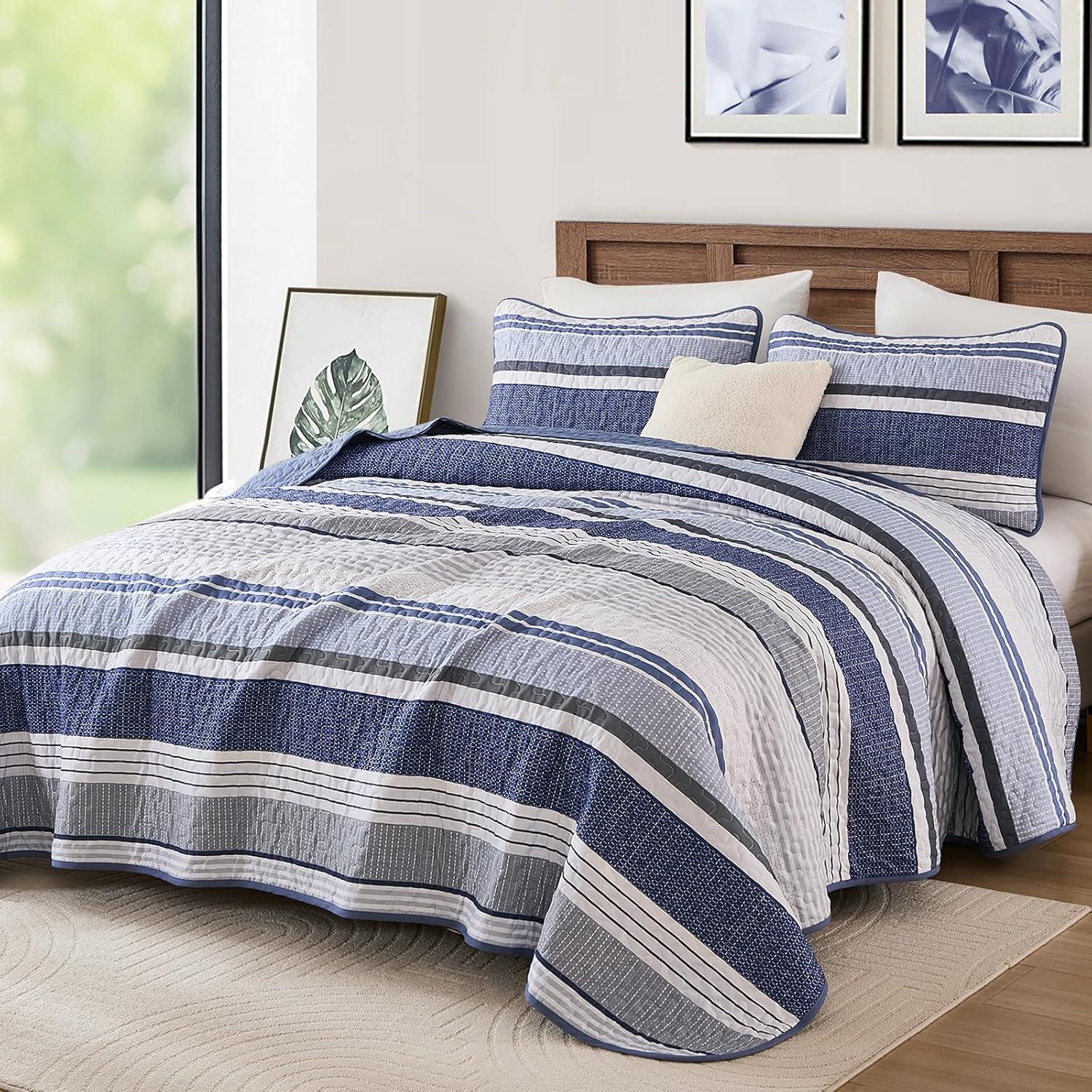 imageDintszyayue Quilt Queen Size Khaki Grey 3 Pieces Boho Striped Bedspread Bedding for Queen Size Bed Soft Lightweight Microfiber Bohemian Coverlet Set for All Season Quilts with 2 PillowcasesNavy