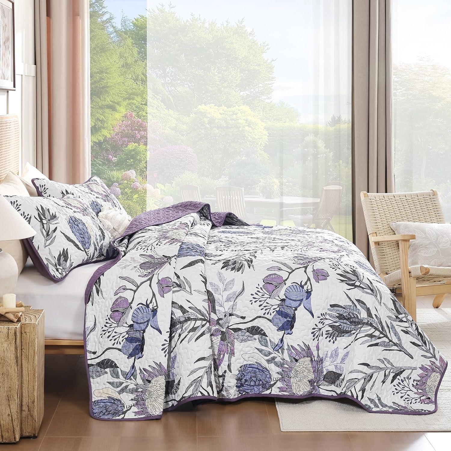 imageDintszyayue Quilt Queen Size Navy 3 Pieces Boho Floral Bedspread Bedding for Queen Size Bed Soft Lightweight Microfiber Coverlet Set for All Season Quilt with 2 PillowcasesPurple