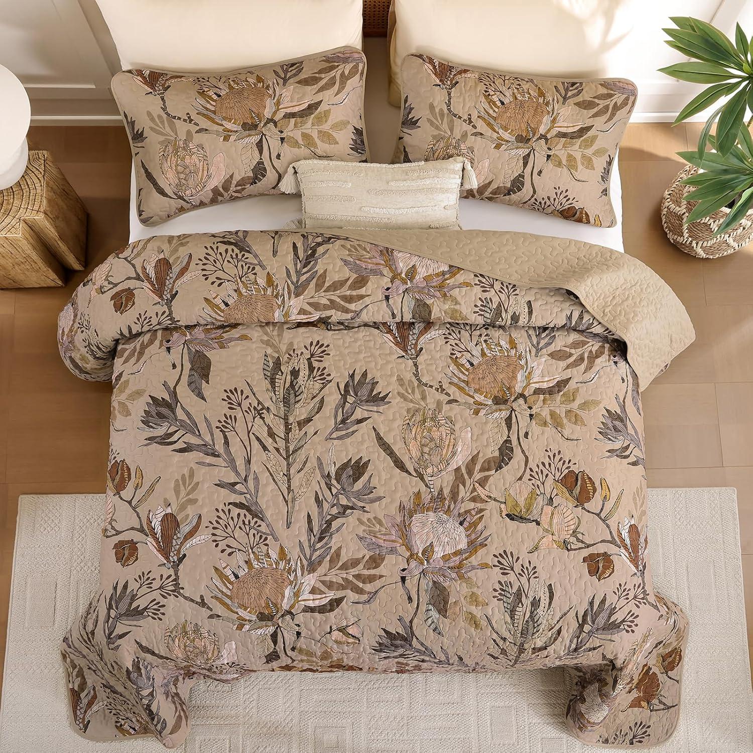 imageDintszyayue Quilt Queen Size Navy 3 Pieces Boho Floral Bedspread Bedding for Queen Size Bed Soft Lightweight Microfiber Coverlet Set for All Season Quilt with 2 PillowcasesBrown