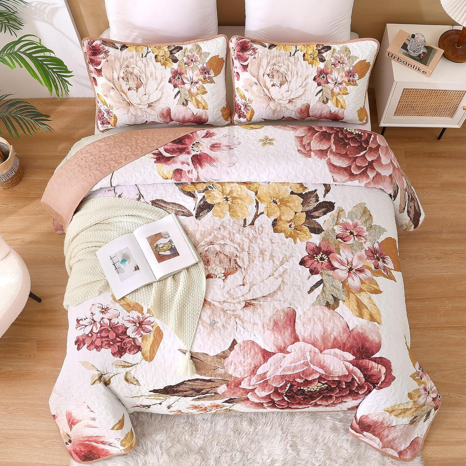 imageWONGS BEDDING Floral Quilt Set Blue Queen Size 3 Pieces Elegant Botanical Print Bedding Set for All Season Lightweight Reversible Bedspreads Coverlet Set with 2 Pillow ShamsBlush